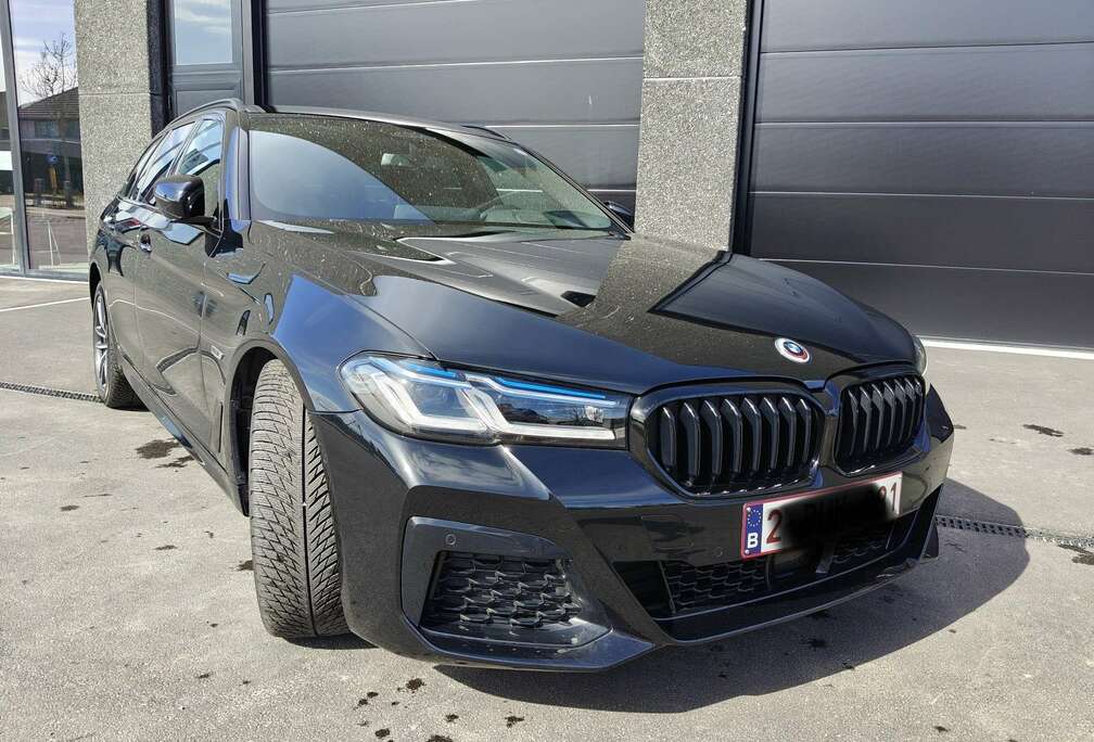 BMW Touring 530eXAS PHEV, ACC, HUD, LASER, GARANTIE