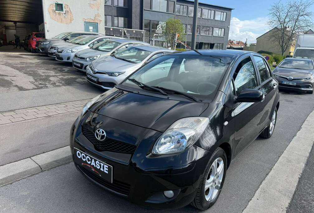 Toyota 1.33i VVT-i London MMT**12M GARANTIE**