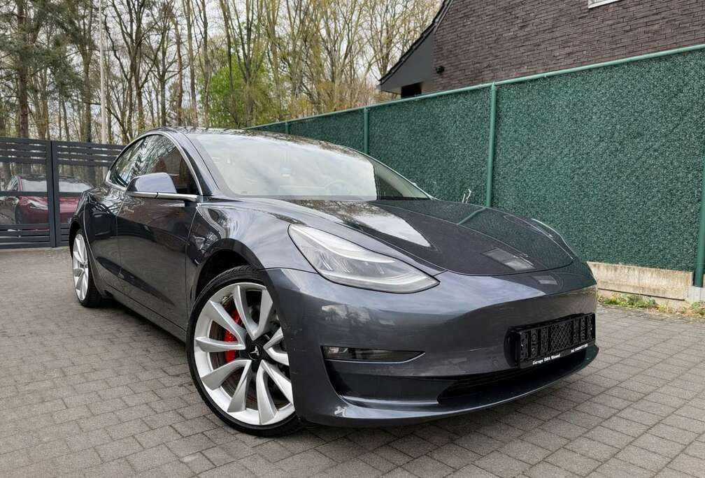 Tesla Allradantrieb Dual Motor Performance