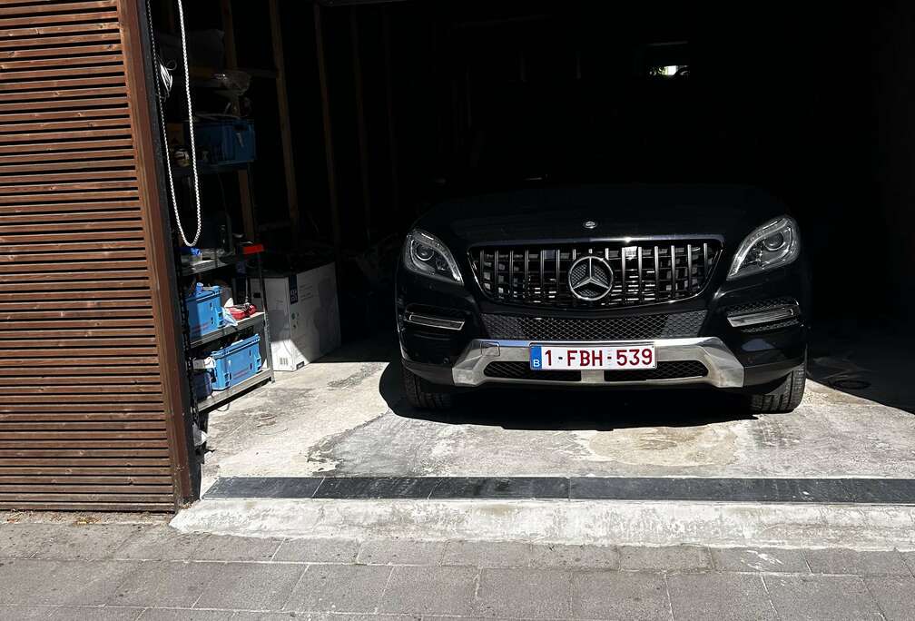Mercedes-Benz BlueTEC 4MATIC 7G-TRONIC