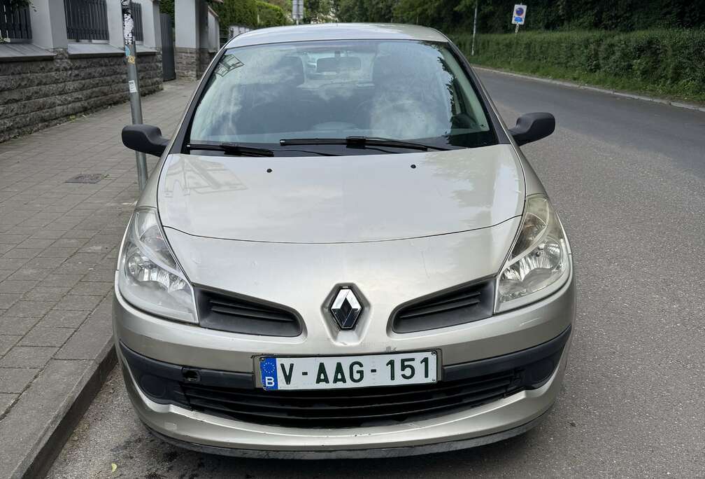 Renault 1.4i 16v Privilège