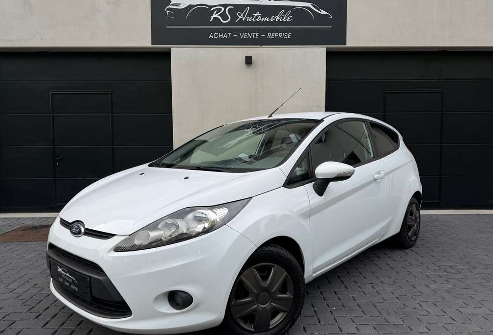 Ford Fiesta 1.6 TDCi CLIM/CARNET/CAPTEURS