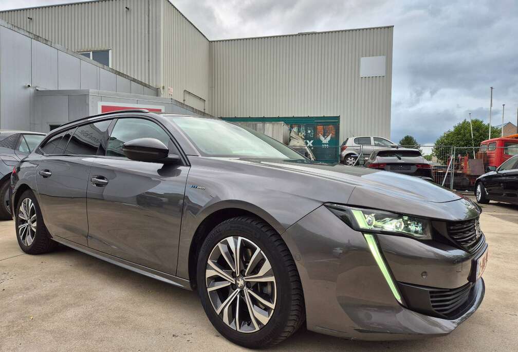 Peugeot SW 1.6 PHEV HYBRID 225 // PACK ALLURE // 85.564 KM !!