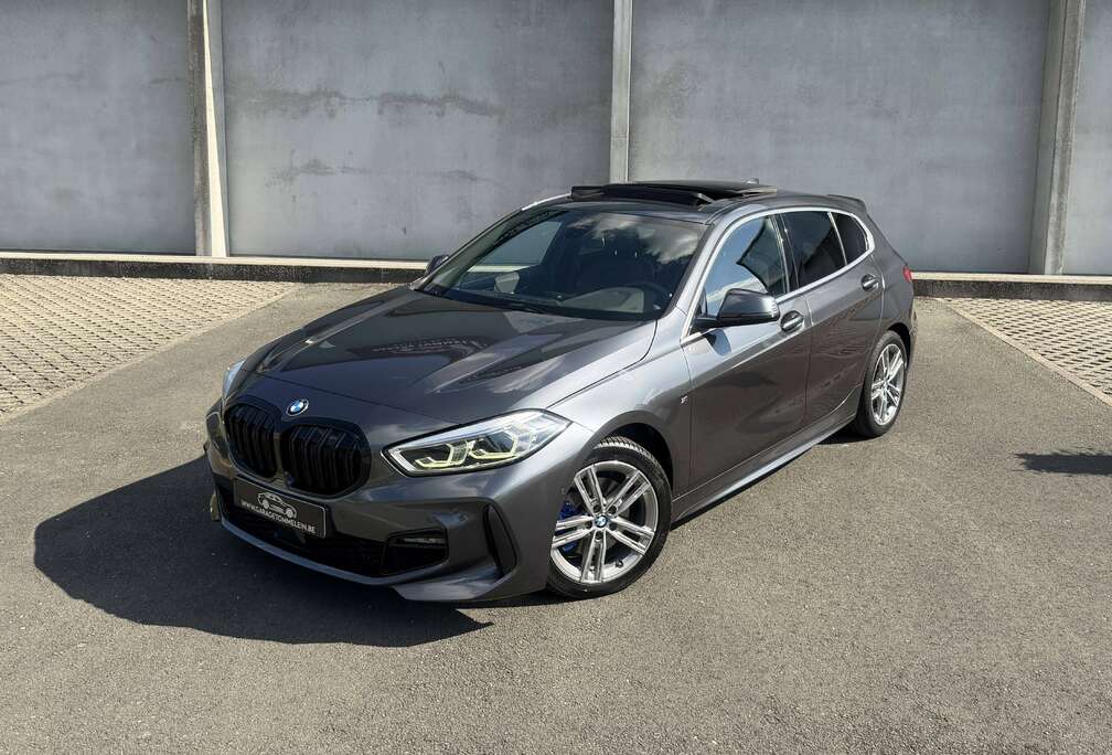 BMW 118iA M-Packet  Schuifdak Camera Carplay Sfeerverlichting