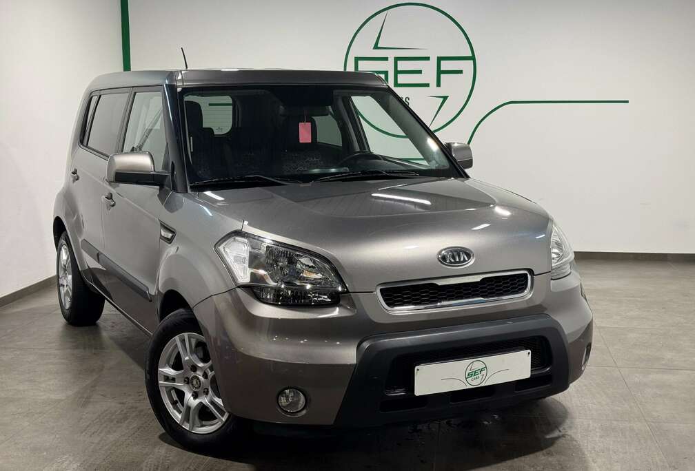 Kia ** 1.6 CRDi ** Automatique ** Garantie 12 mois **