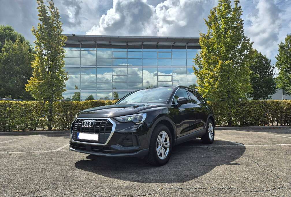 Audi Q3 PHEV 45 TFSIe Attraction S tron.(180 kW)