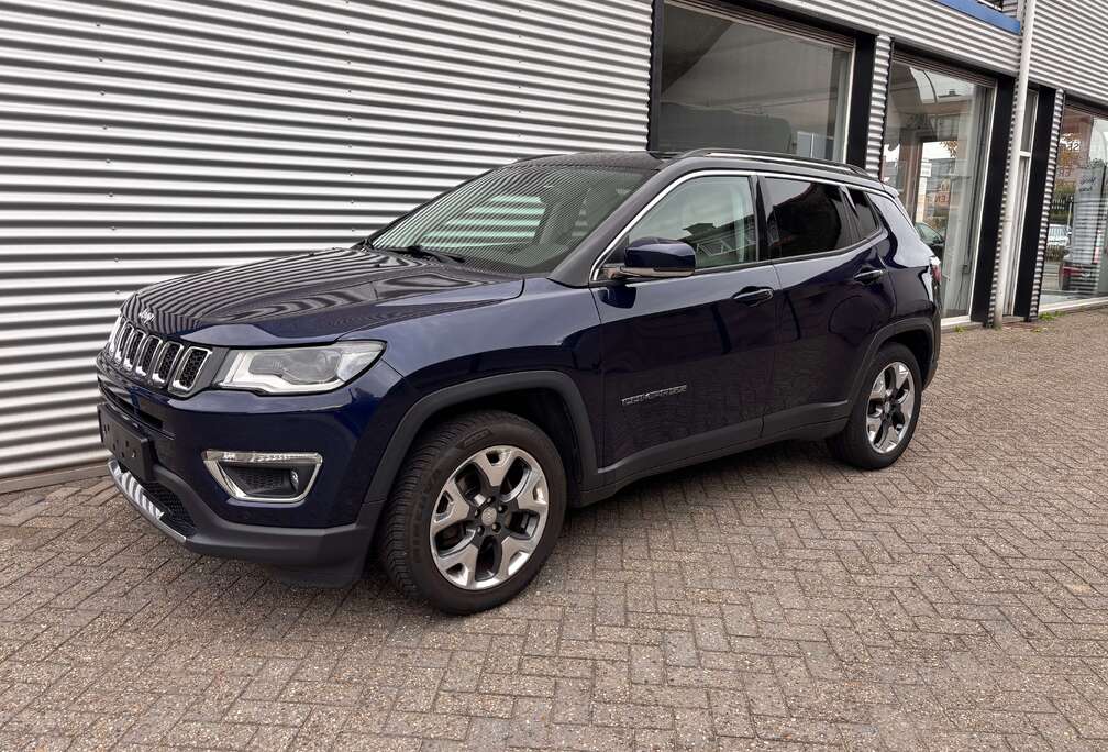 Jeep Compass 1.4 Turbo 4x2 Limited - Navigatie