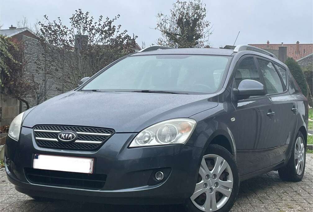 Kia 1.6 Diesel/ Prête à immatriculer/ Cuire/ Clim