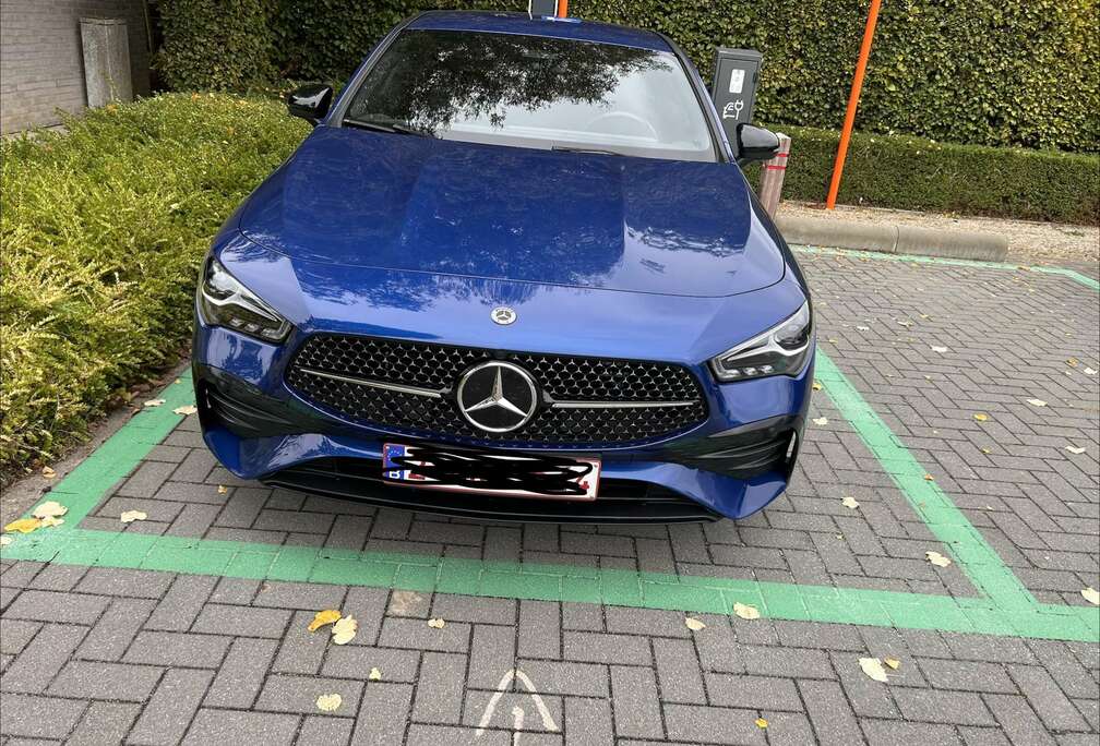 Mercedes-Benz e PHEV AMG Line