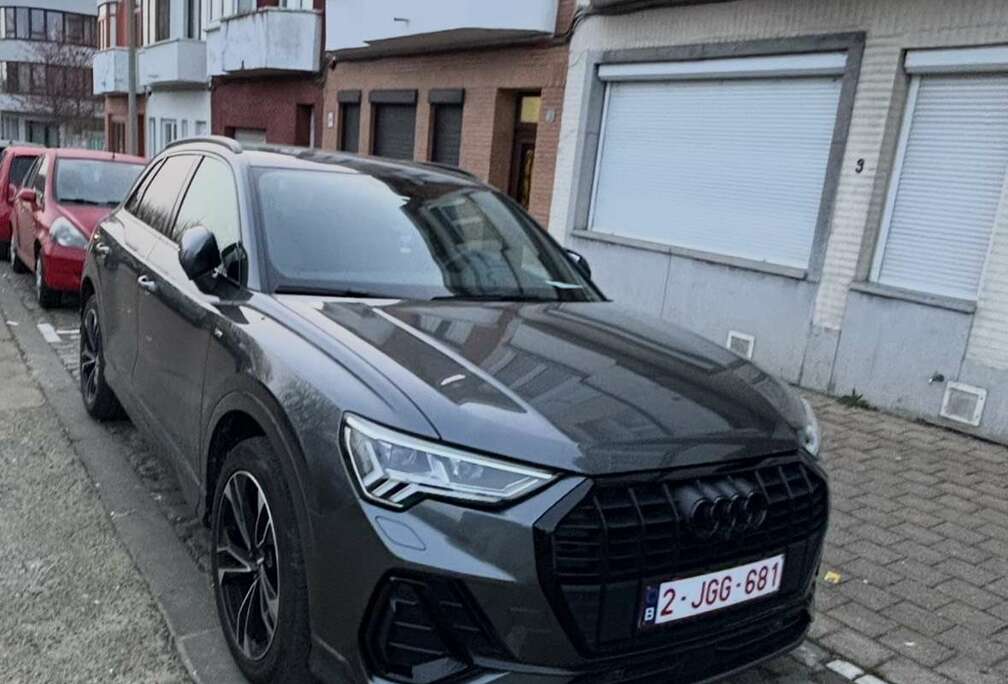 Audi 35 TFSI S line tronic