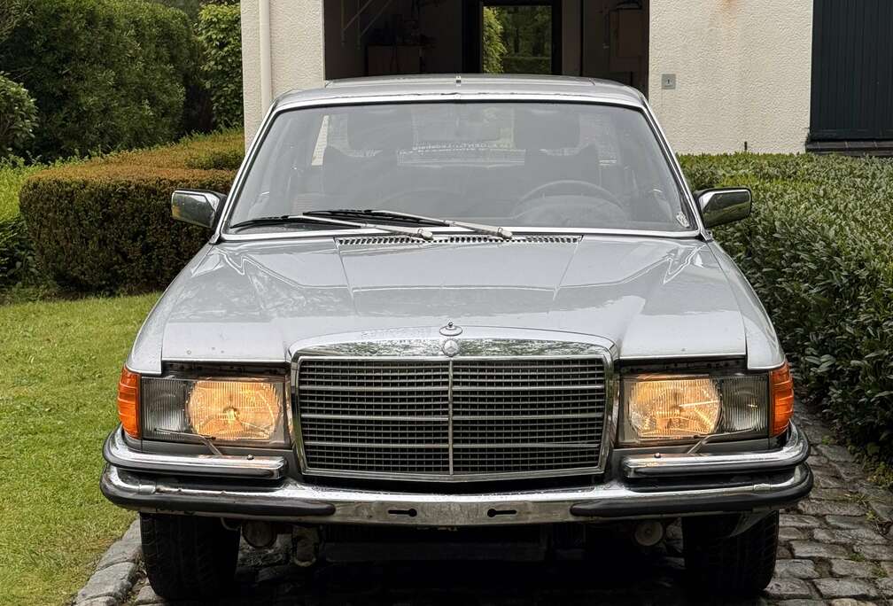 Mercedes-Benz S W116