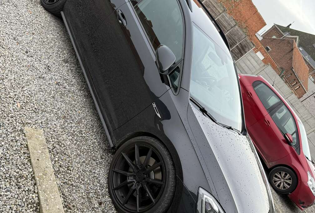 Volkswagen R 4Motion (BlueMotion Technology) DSG