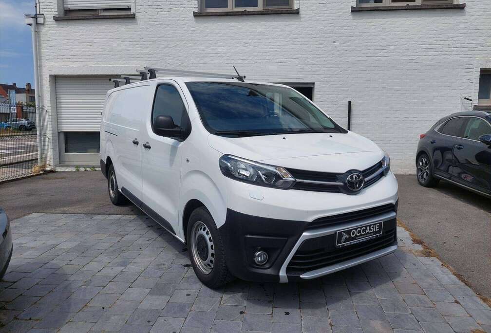 Toyota 2.0 D-4D Medium Comfort (L2) S/S (EU6.3)