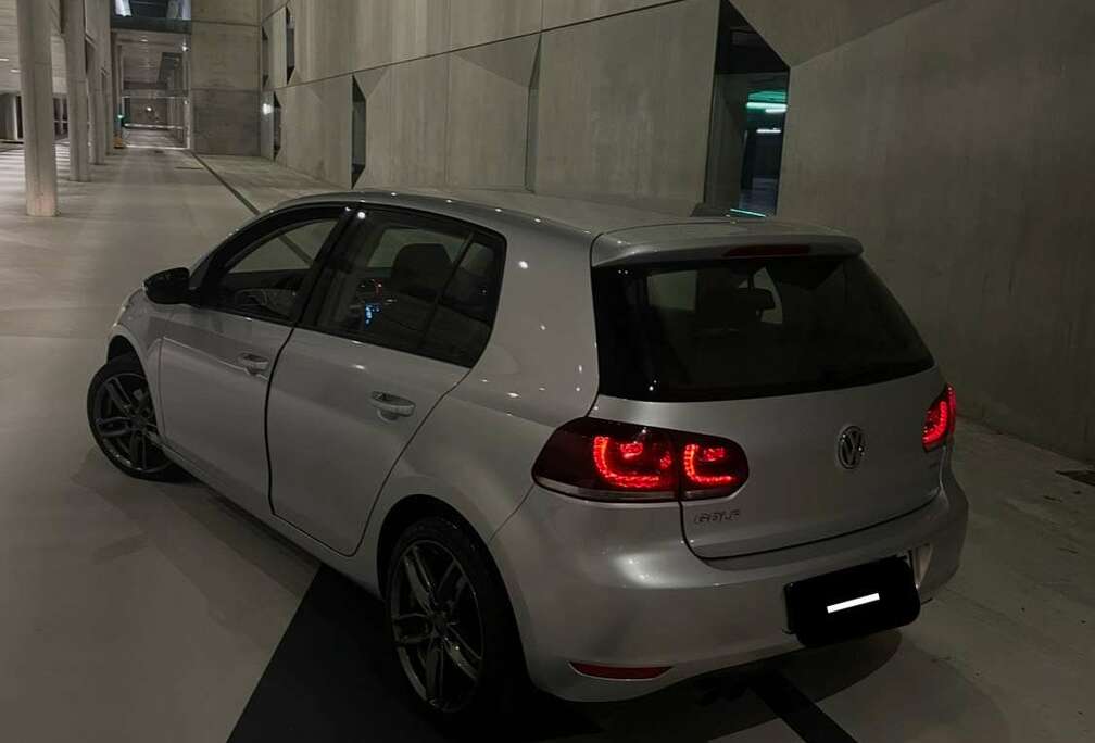 Volkswagen 6 2.0 TDI