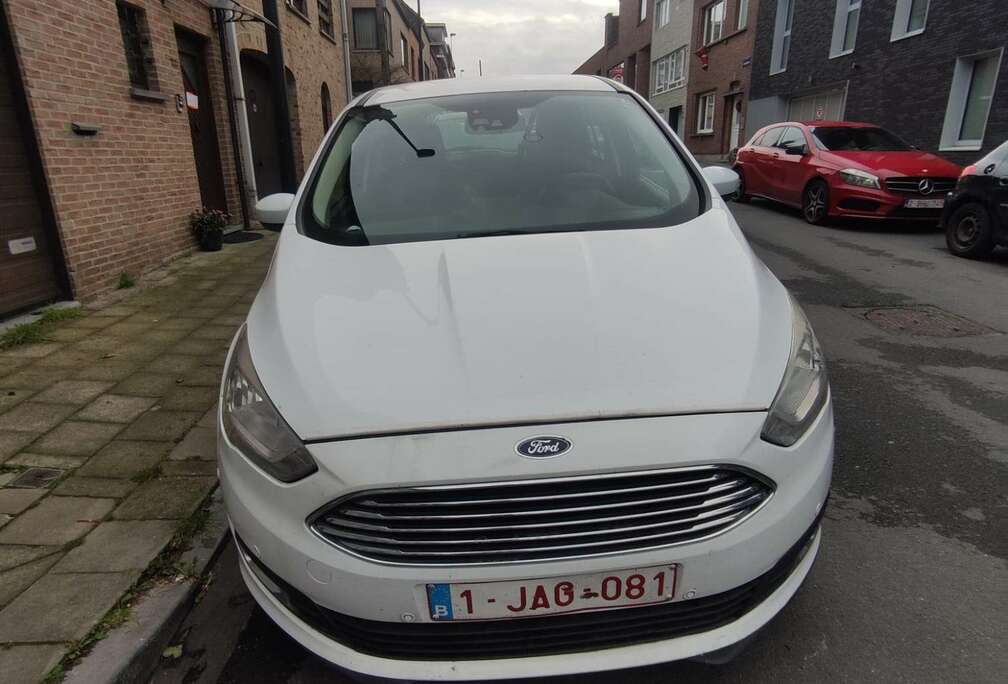 Ford Grand C-Max 1.0 EcoBoost Titanium (EU6.2)