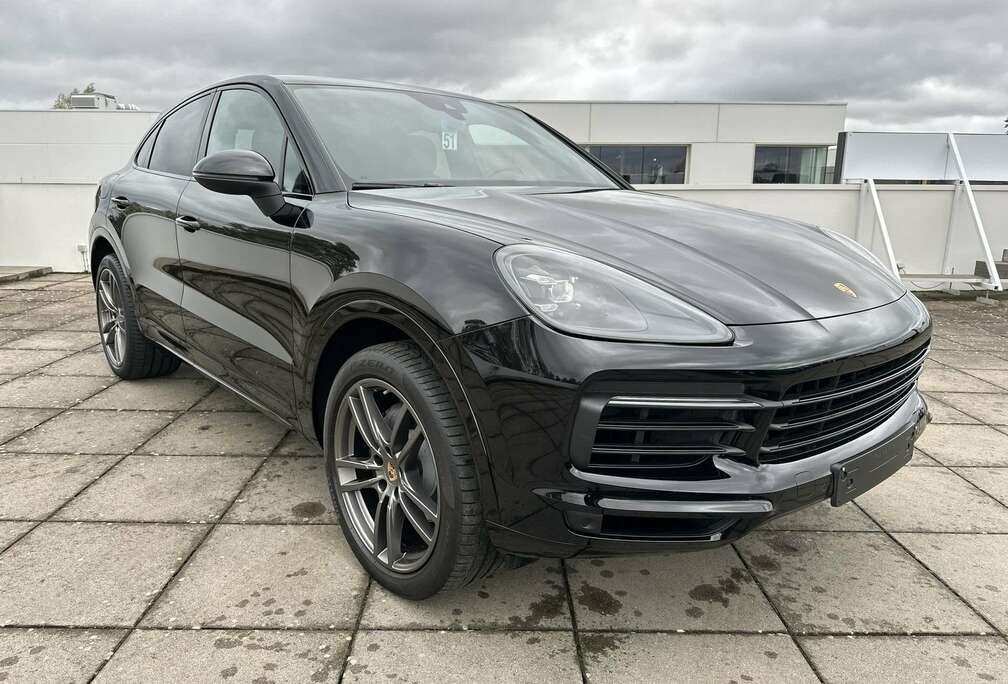 Porsche coupé/SPORTDESIGN/TREKH/BOSE/21\