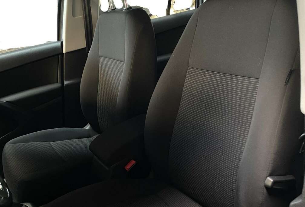 Volkswagen Tiguan 1.4 TSI Sport