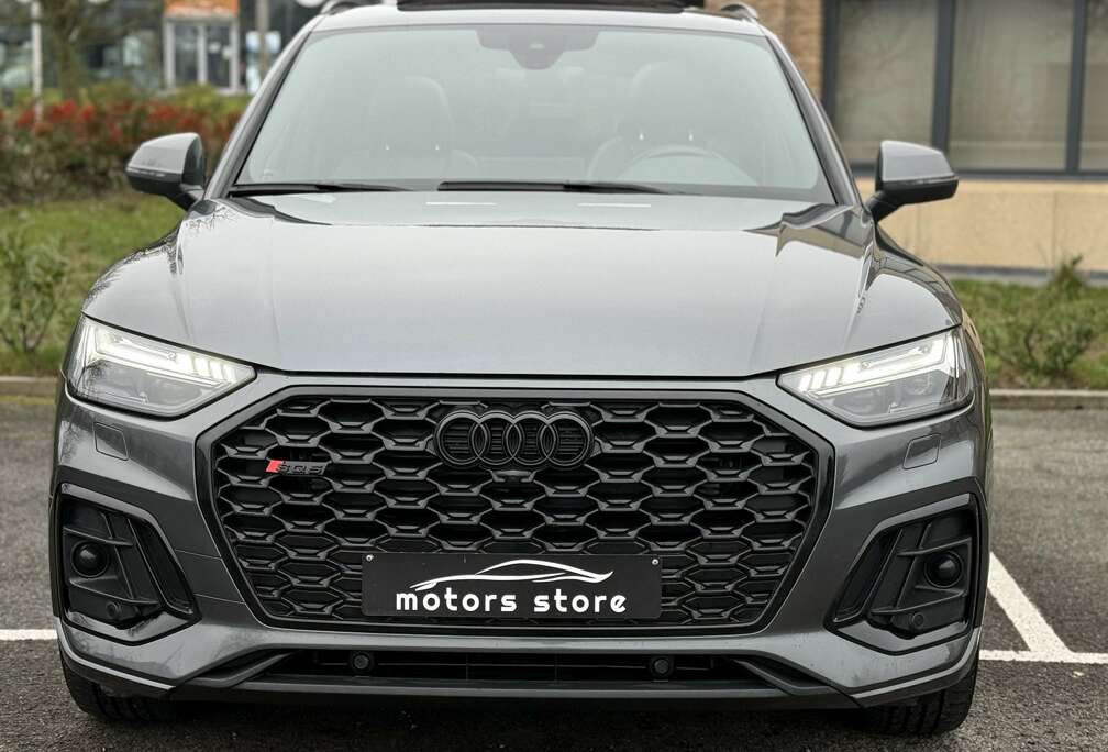 Audi Q5 Sportback  S line S tronic///