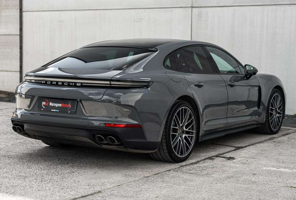 Porsche 4S E-Hybride Pano Sportexhaust Bose 360 DuoScreen