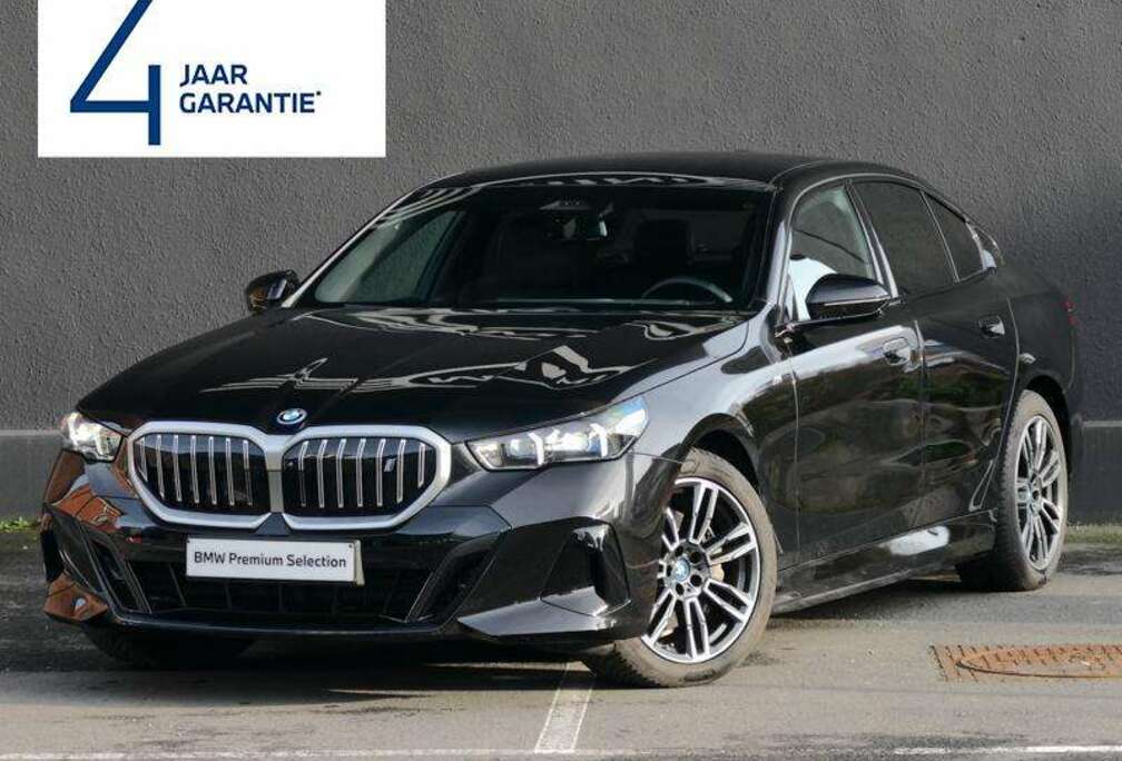 BMW xDrive40 M Sport  Drive+  Park+  H&K