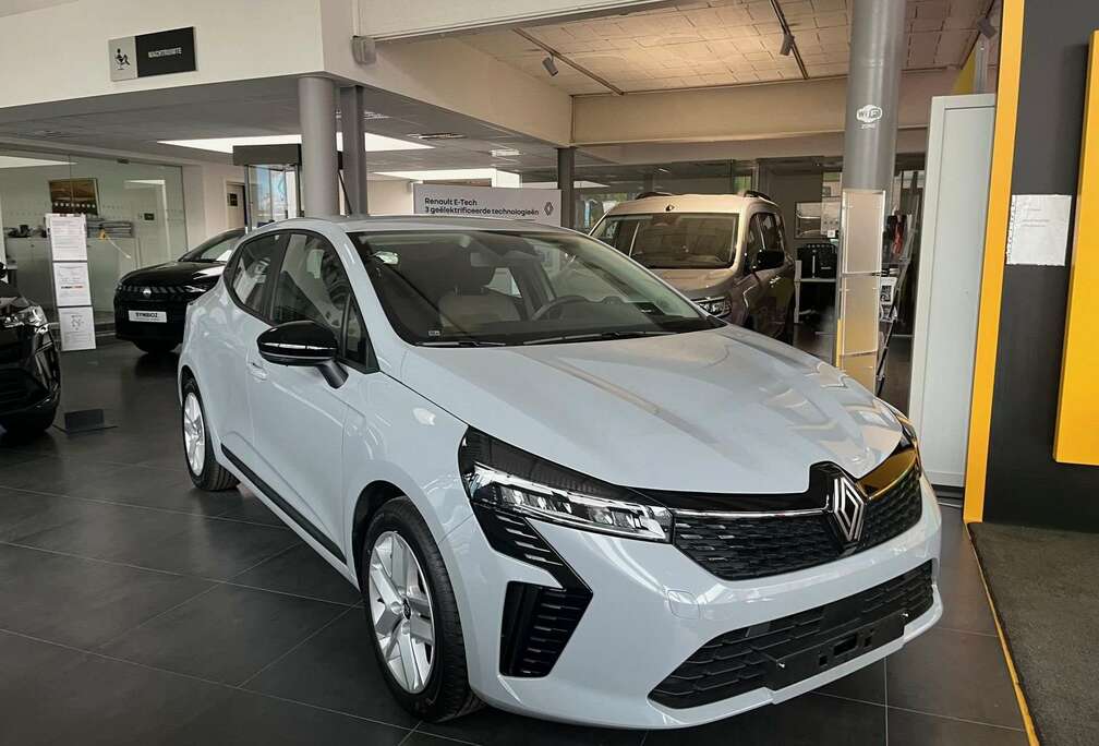 Renault E-Tech full Hybrid Evolution AUT*3000KM*DEMO