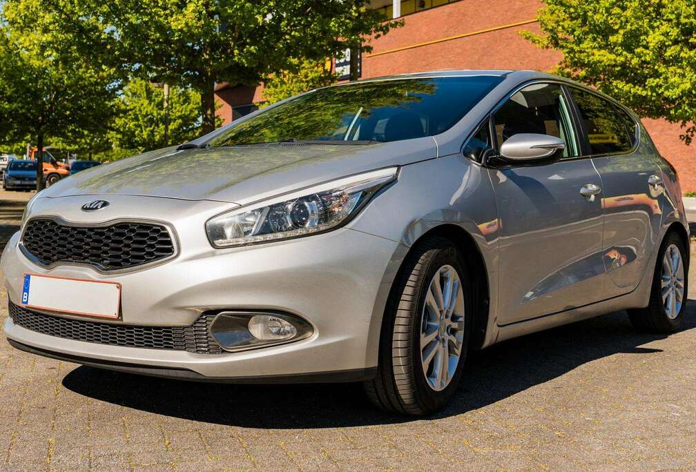 Kia Cee\'d 1.0 T-GDi Sense ISG