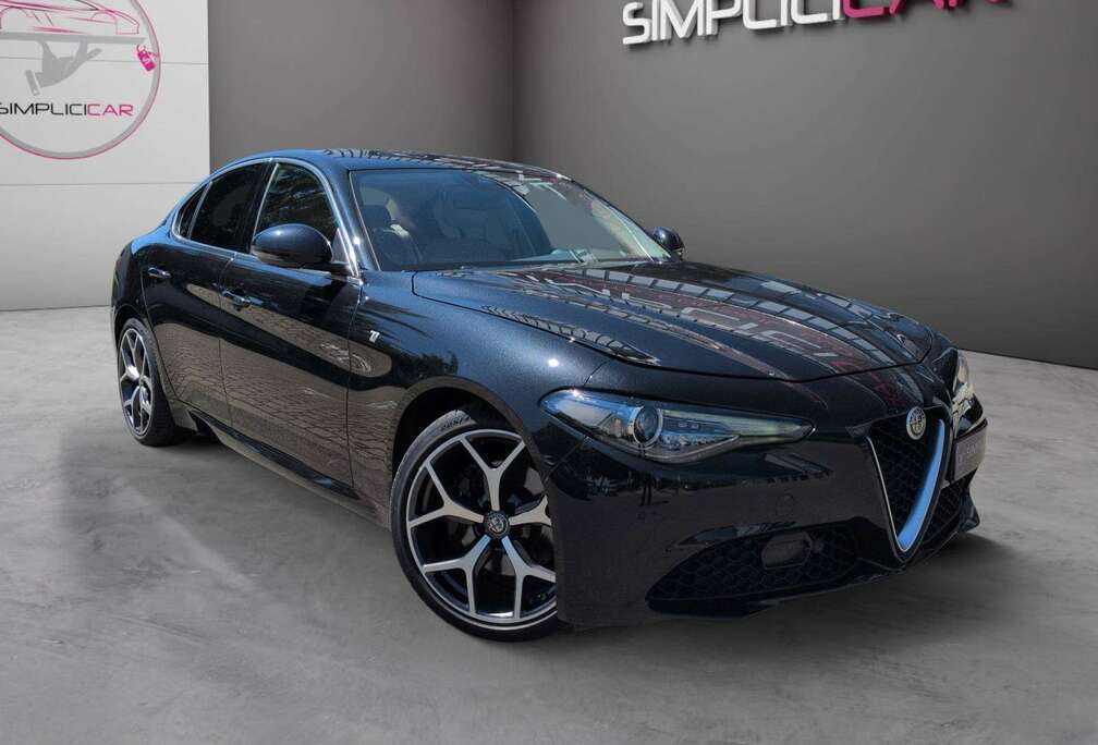 Alfa Romeo Giulia 2.0 T TI ATX (EU6D)