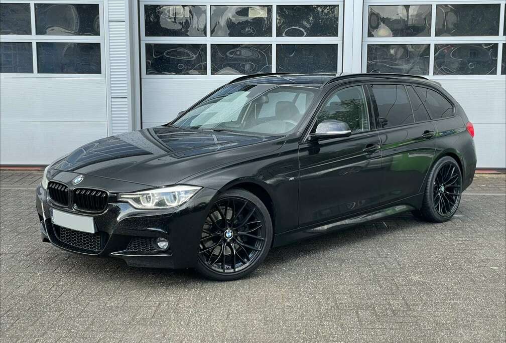 BMW 330i Touring M-Pakket 2019