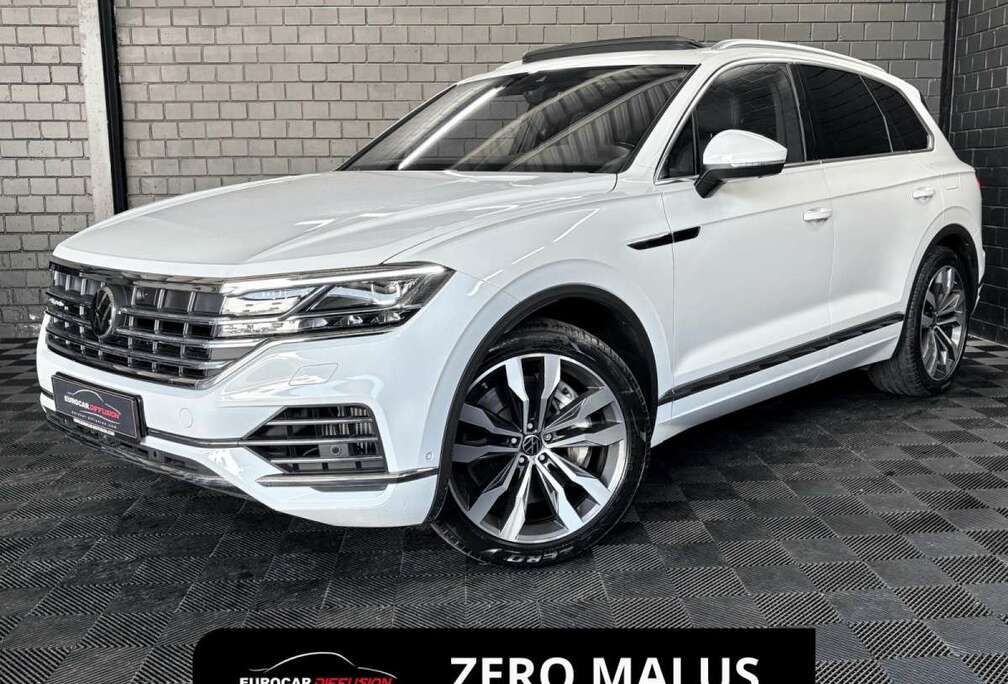 Volkswagen 3.0 TSi V6 eHybrid 4MOTION Elegance  381 CV