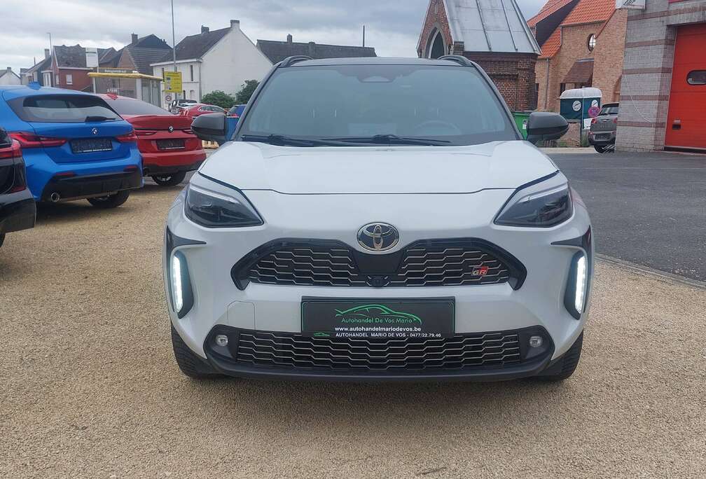Toyota Yaris Cross Hybrid 1.5i VVT-i GR SPORT HYBRID * 35.600KM * PANODAK * FULL OPTION