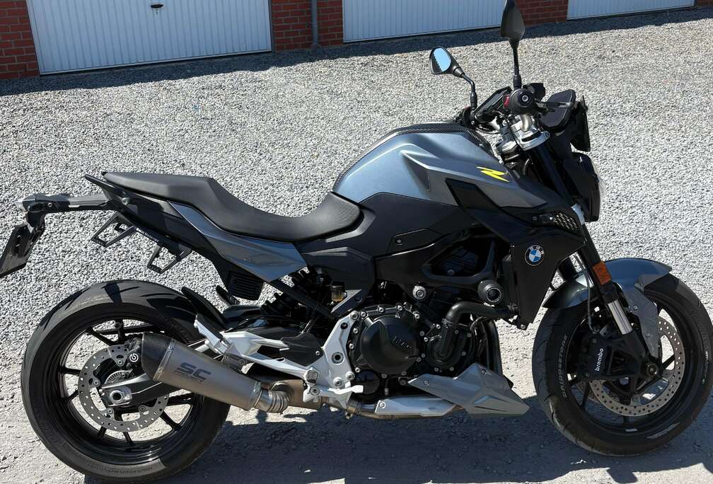 BMW
