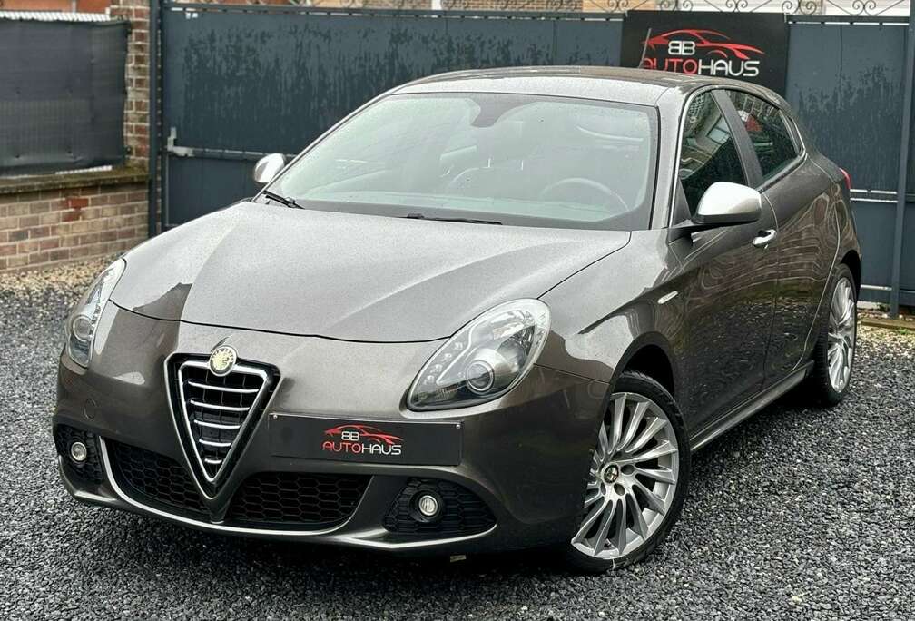 Alfa Romeo 1.4 TB Distinctive Start&Stop ***1An-Garantie***