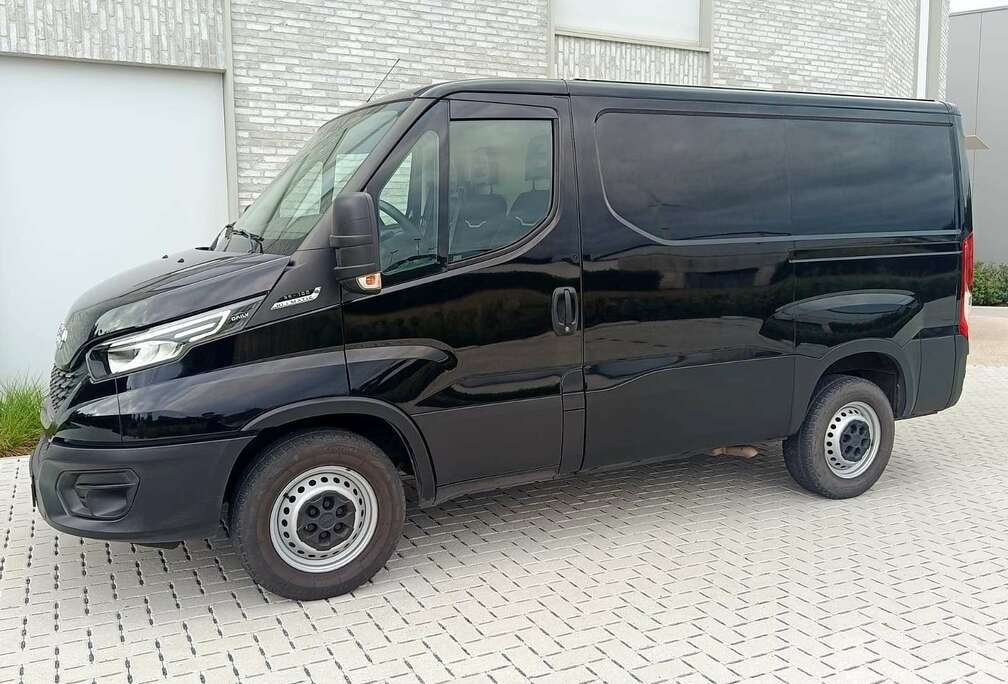 Iveco IVECO Daily L1H1 | AUTOMAAT | 3500kg