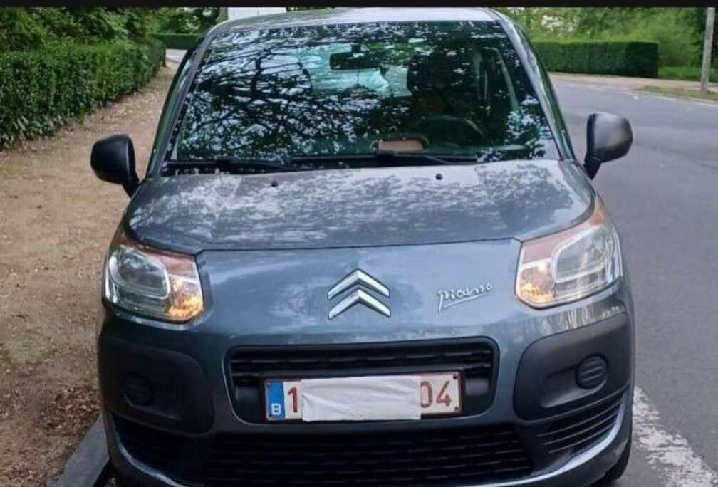 Citroen Citroen c3 picasso escence 1.4 Année 2010