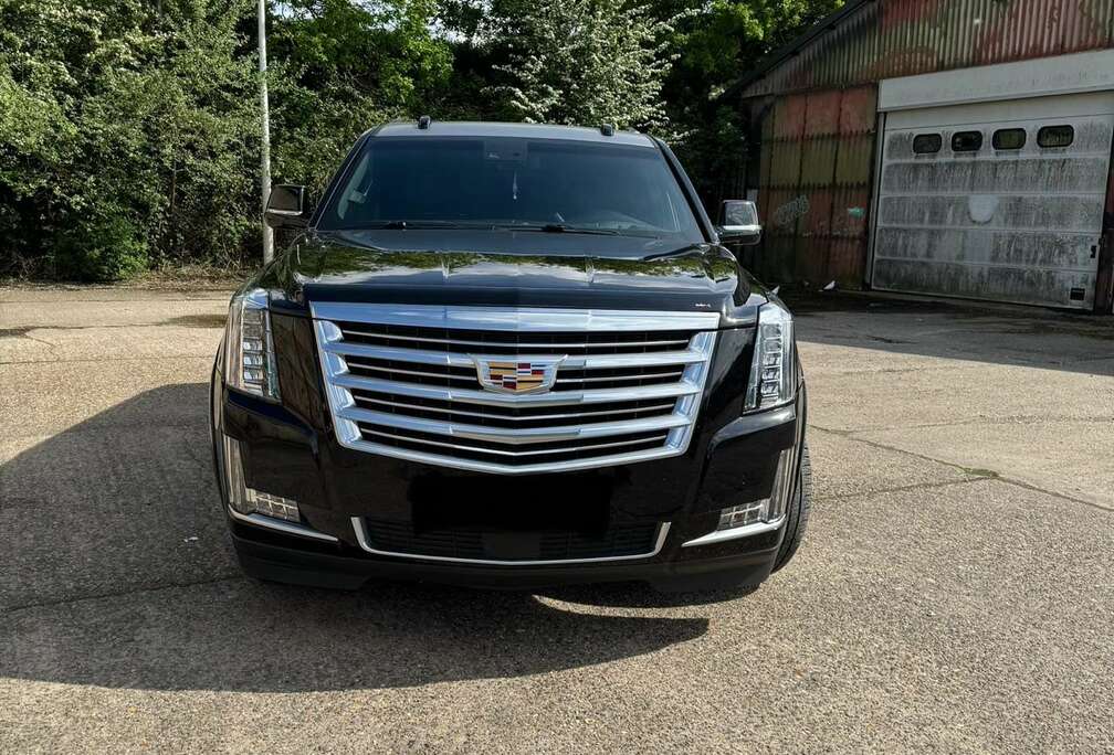 Cadillac ESV 6.2 V8 AWD AT Platinum lichte vracht 5 zit