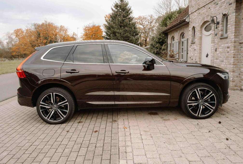 Volvo XC60 T8 Twin Engine AWD Geartronic RDesign