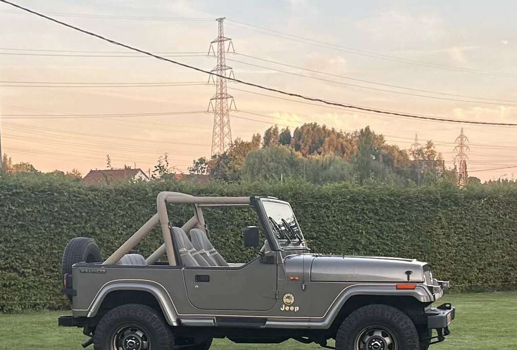 Jeep Sahara edition