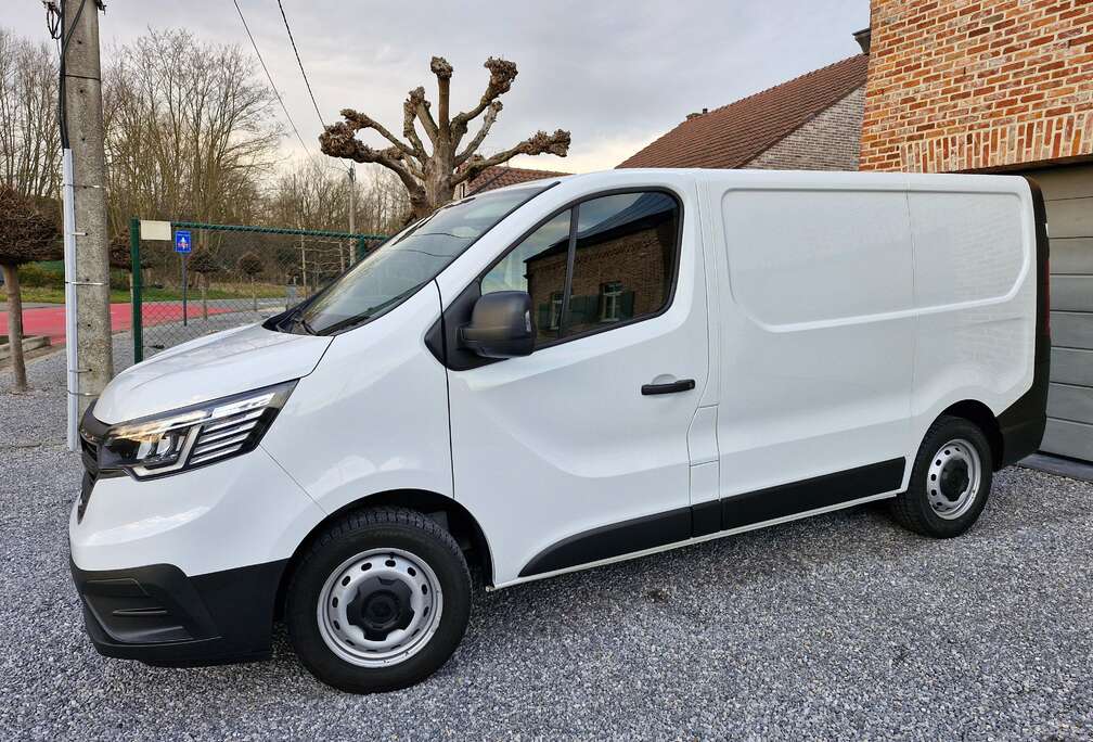 Renault 2.0 dCi 27 L1H1 Confort (EU6d)