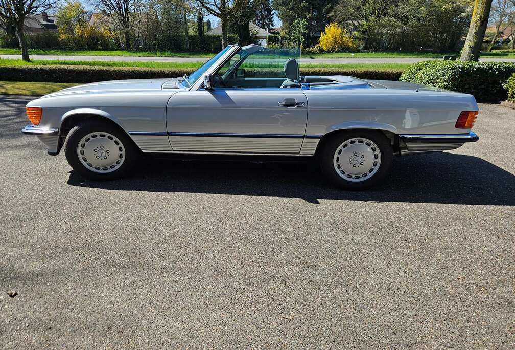 Mercedes-Benz