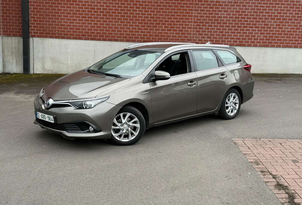 Toyota Auris SW HEV 1.8i HSD Freestyle E-CVT