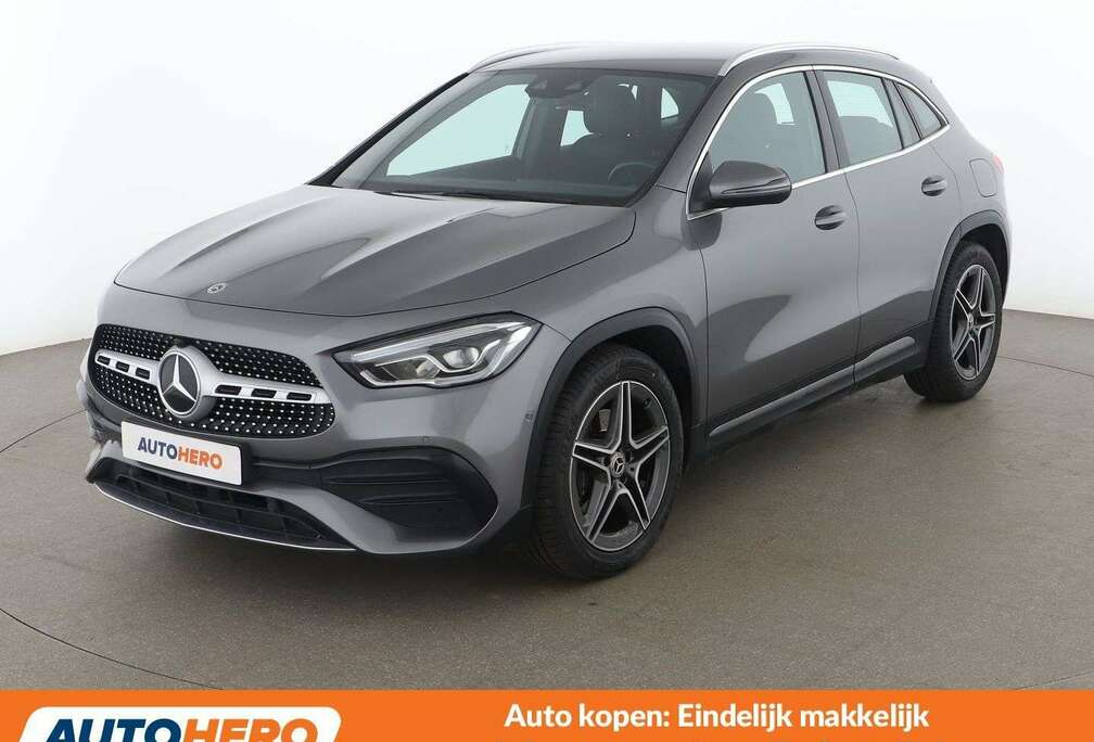 Mercedes-Benz GLA 200 AMG Line
