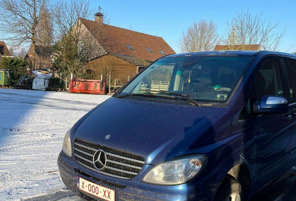 Mercedes-Benz Viano 2.2 CDI DPF extralang 4Matic Automatik Trend