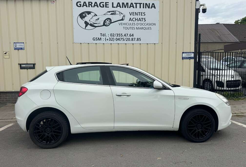 Alfa Romeo Giulietta 1.4 garantie 1 an