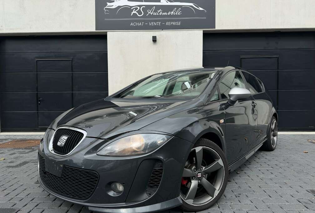 SEAT 1.6 TDi 105 cv PACK CUPRA