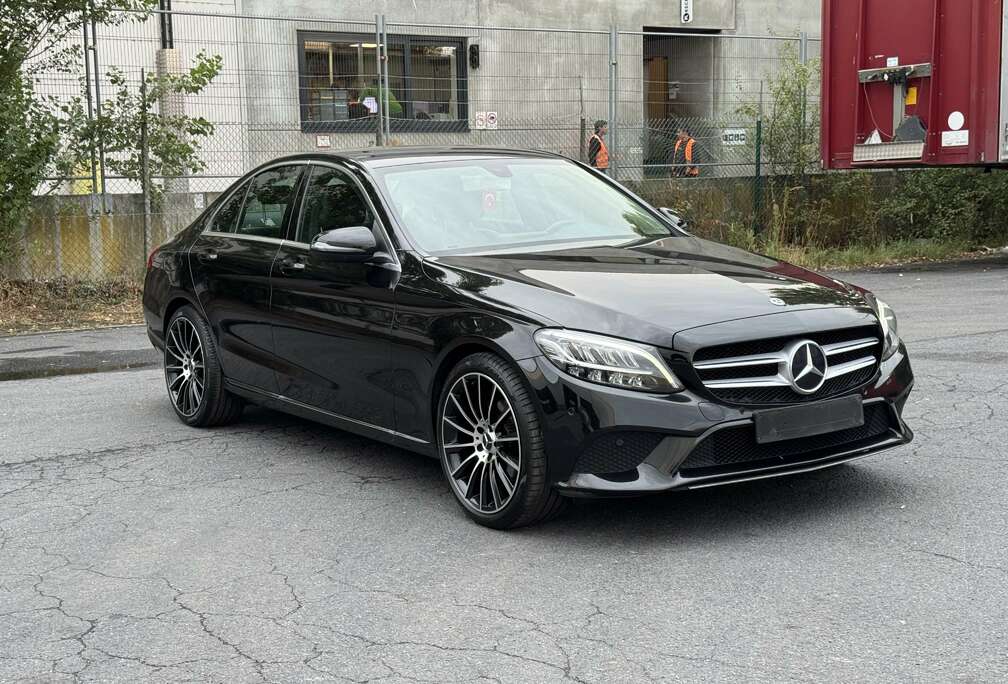 Mercedes-Benz d 9G-TRONIC AMG Line