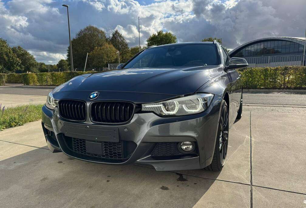 BMW Touring 320 M Sport Shadowline