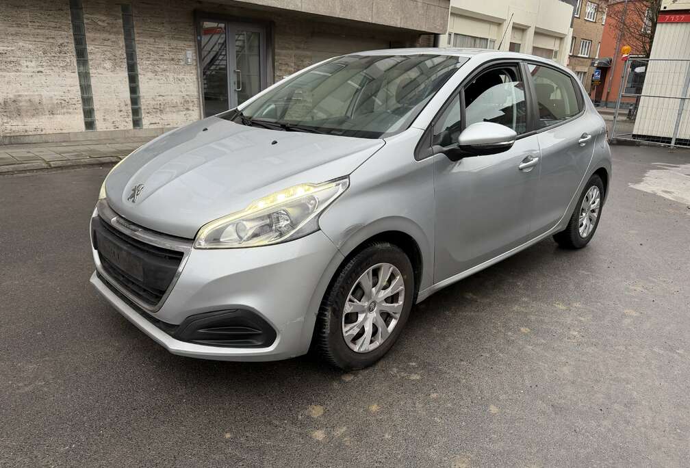 Peugeot 208 1.2i PureTech distribution à changer
