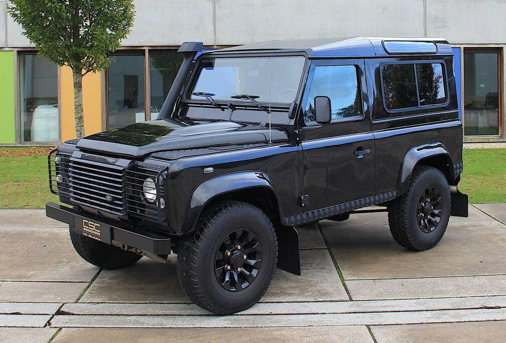 Land Rover Defender 90 DPF Station Wagon SE