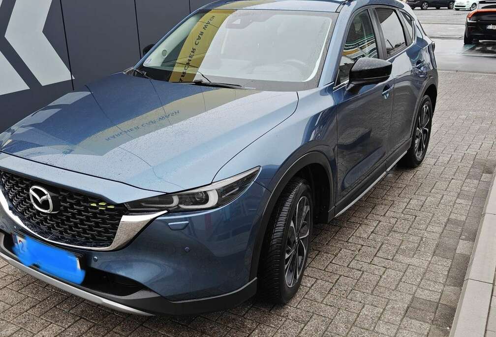 Mazda 2.0i SKYACTIV-G 2WD Newground