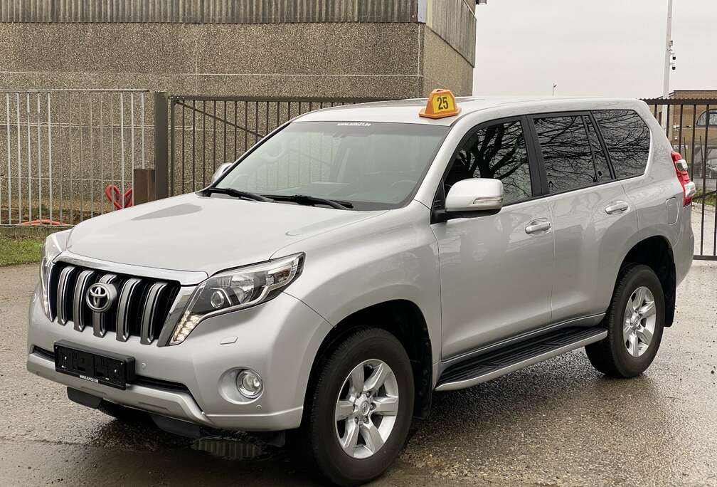 Toyota Land Cruiser 3.0 D-4D Comfort
